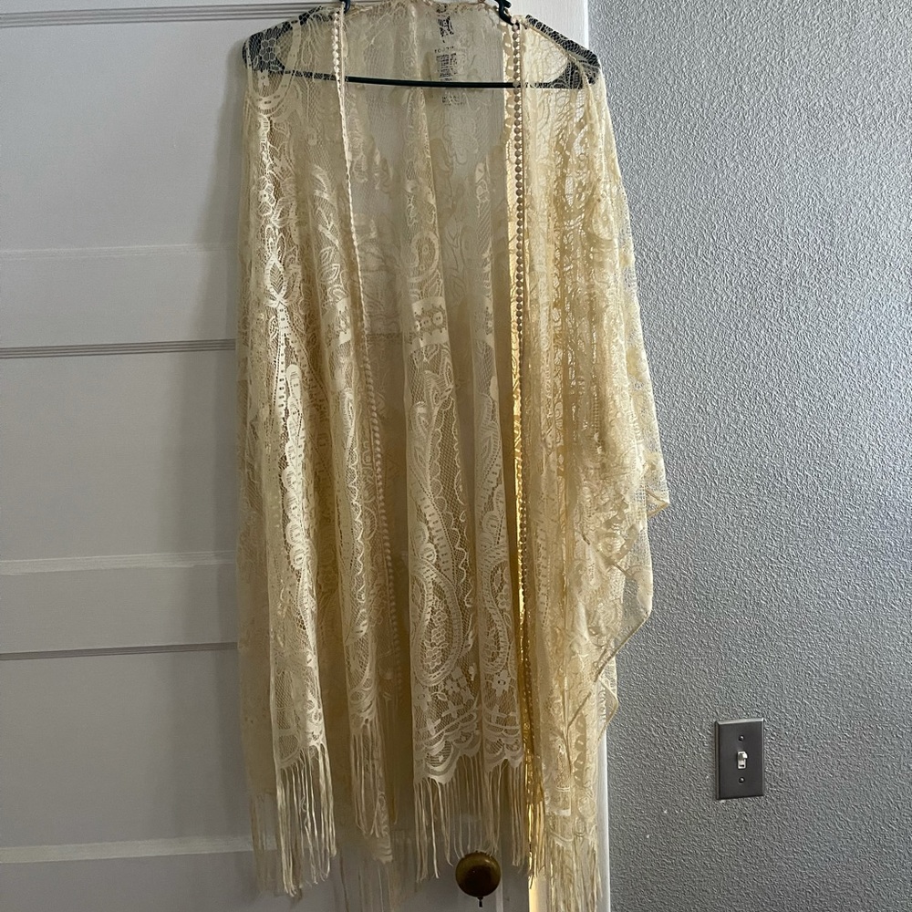 Torrid lace shawl